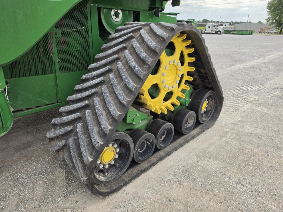 Image for 2023 John Deere S780