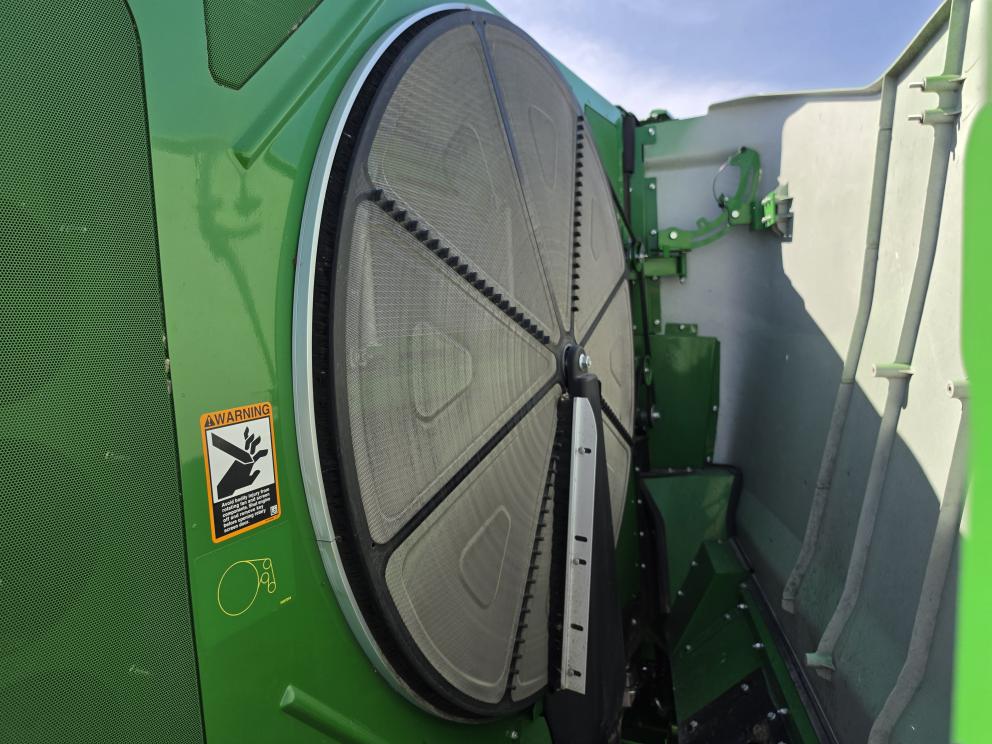 Image for 2023 John Deere S780