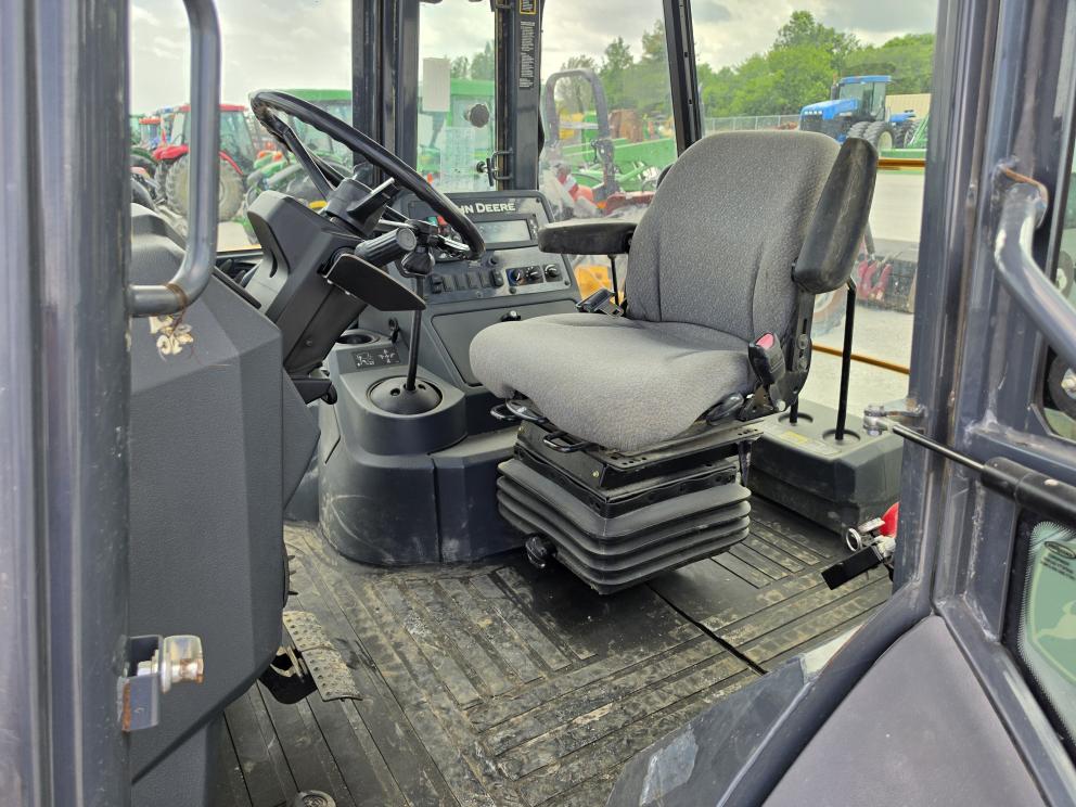 Image for 2015 John Deere 310SL