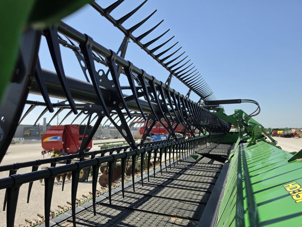 Image for 2022 John Deere HD35F