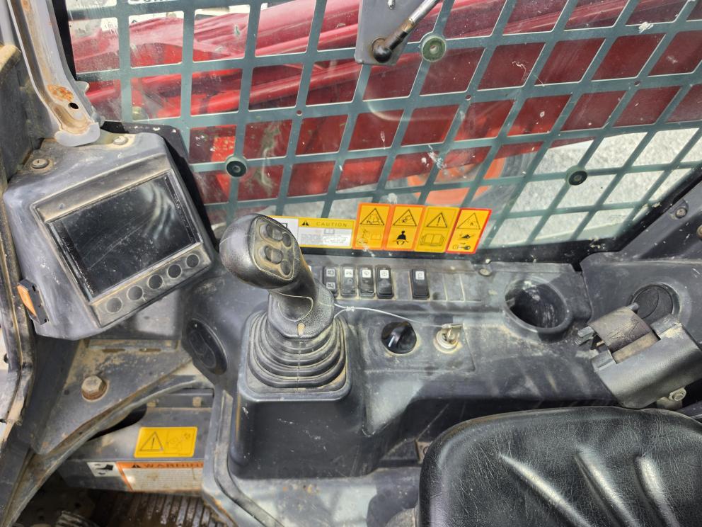 Image for 2018 Takeuchi TL10V2