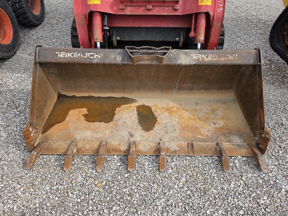 Image for 2018 Takeuchi TL10V2