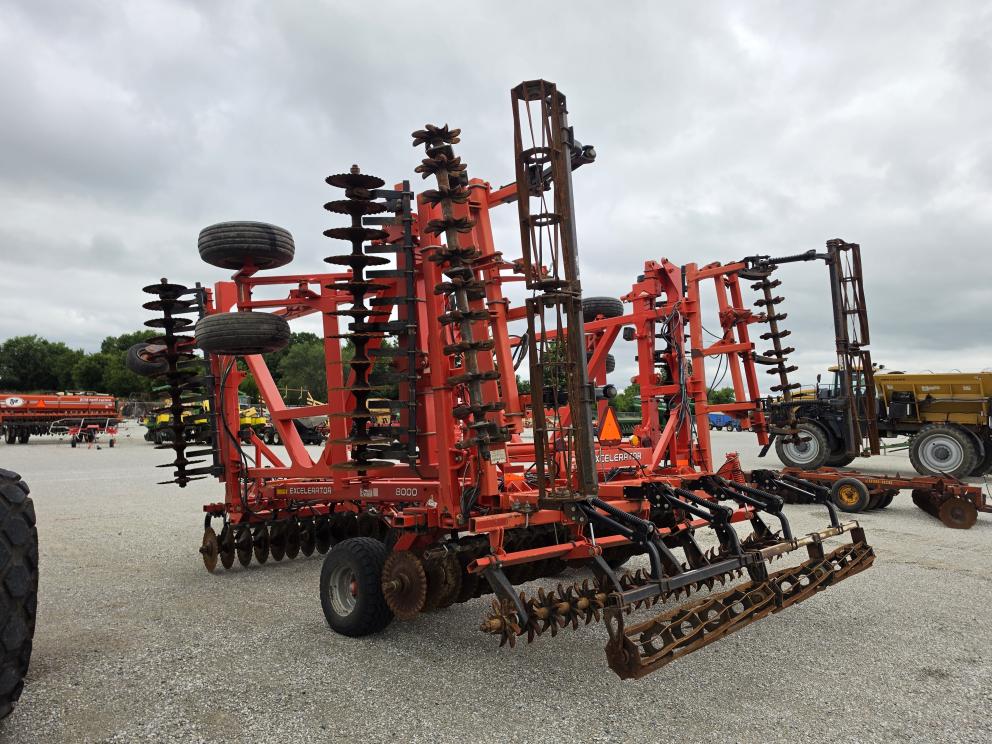 Image for 2015 Kuhn Krause 8000
