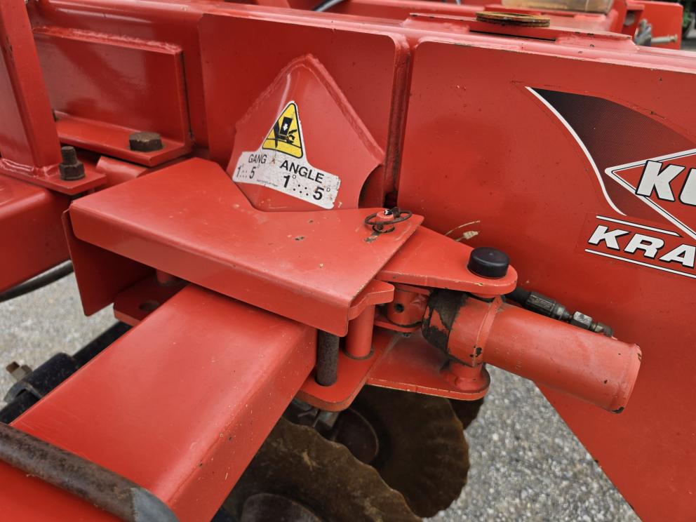 Image for 2015 Kuhn Krause 8000