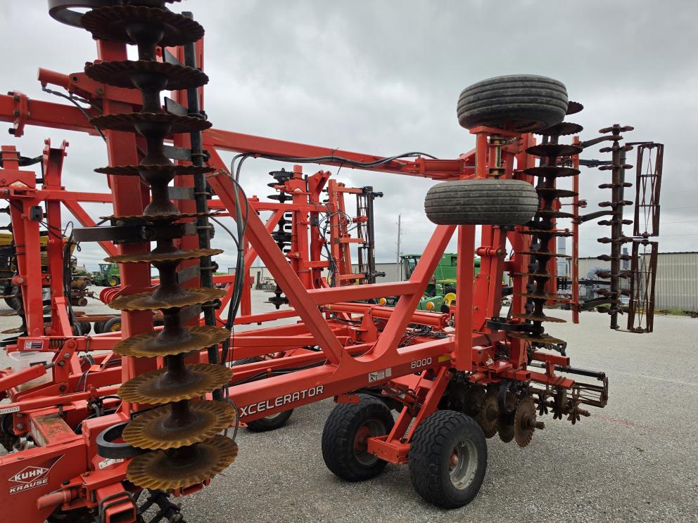 Image for 2015 Kuhn Krause 8000