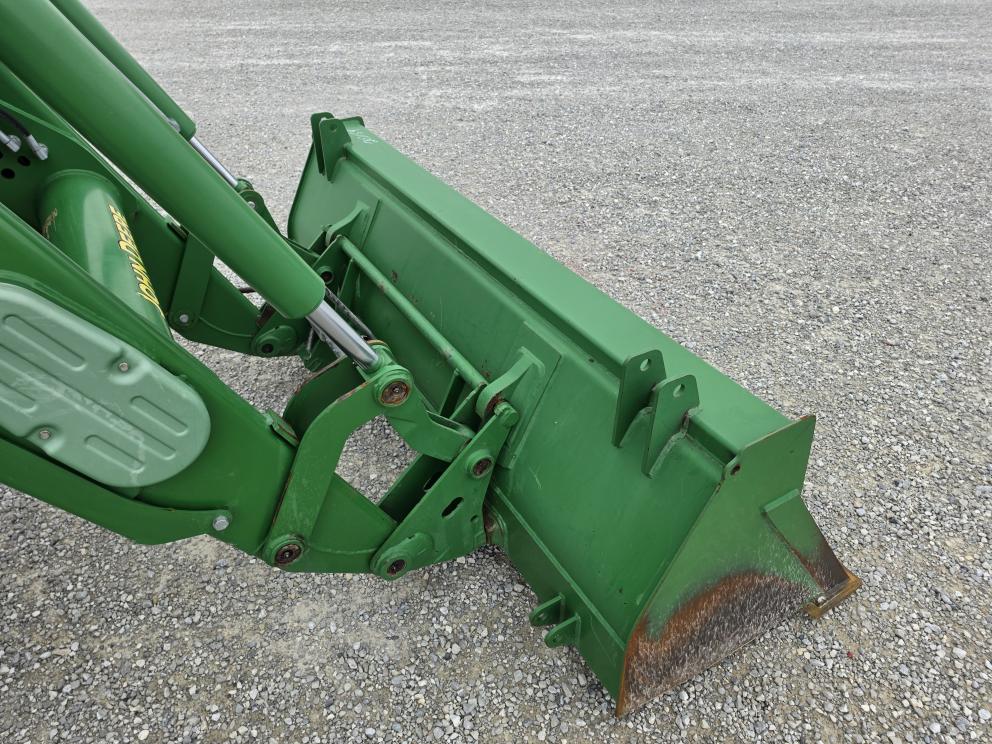Image for 2008 John Deere 7330
