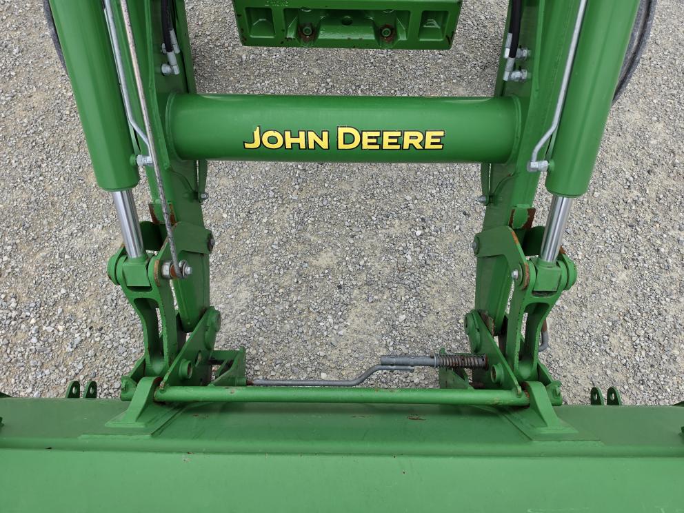 Image for 2008 John Deere 7330