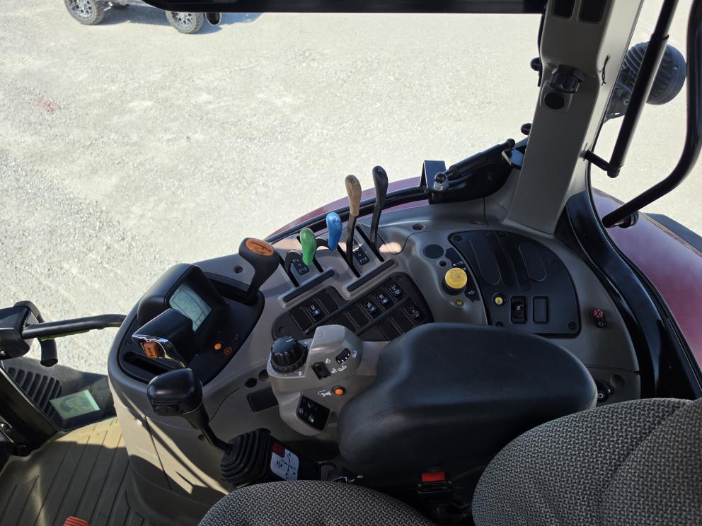 Image for 2022 Case IH Maxxum 145