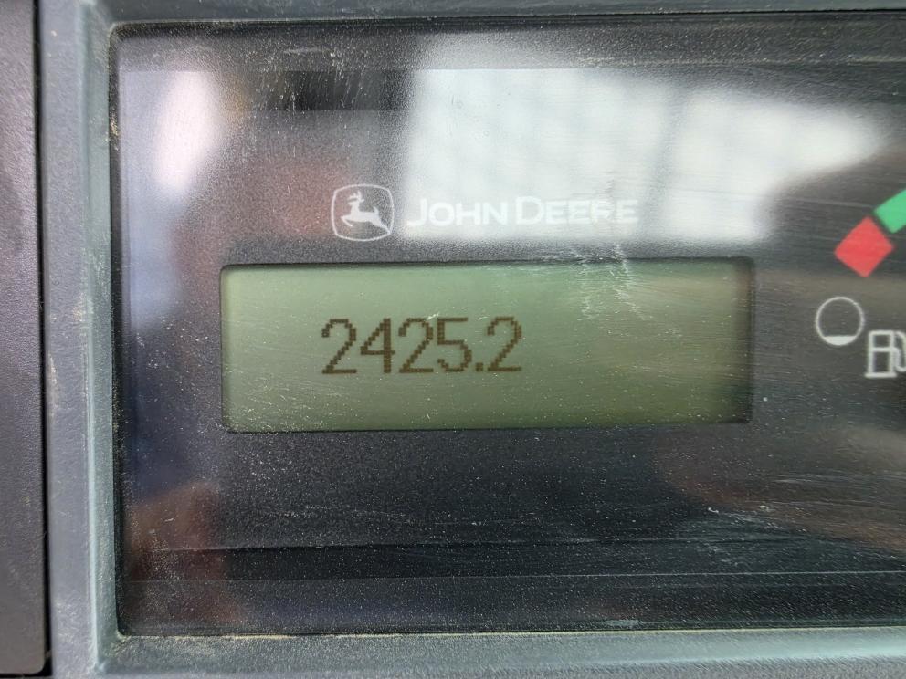 Image for 2014 John Deere 333E