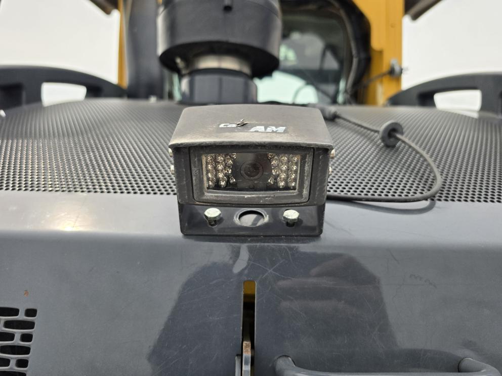 Image for 2014 John Deere 333E