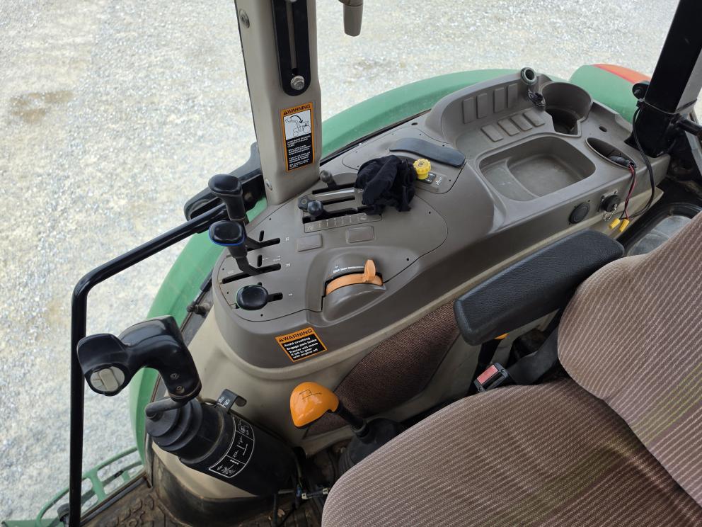 Image for 2013 John Deere 6140D