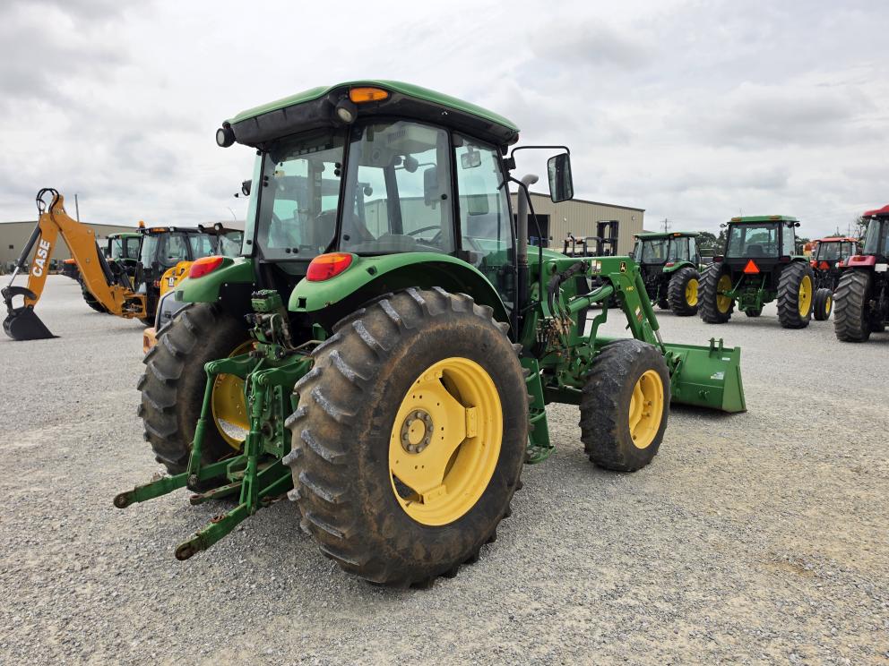 Image for 2013 John Deere 6140D