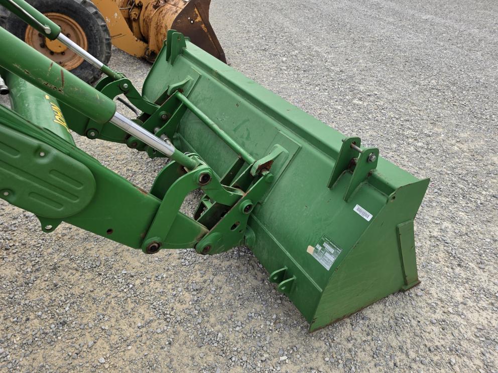Image for 2013 John Deere 6140D