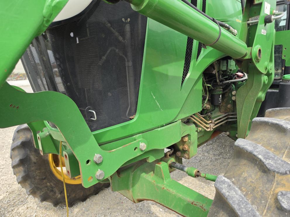 Image for 2013 John Deere 6140D