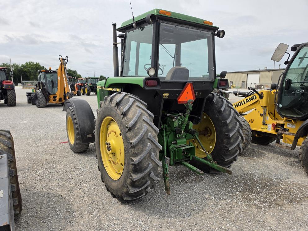 Image for 1988 John Deere 4050
