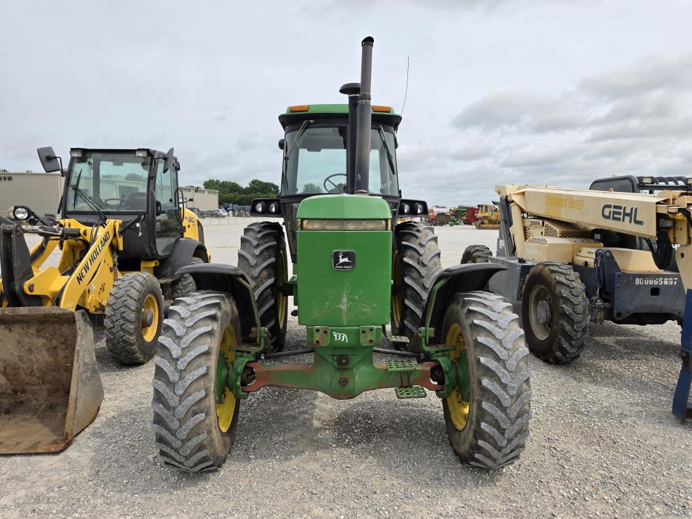Image for 1988 John Deere 4050