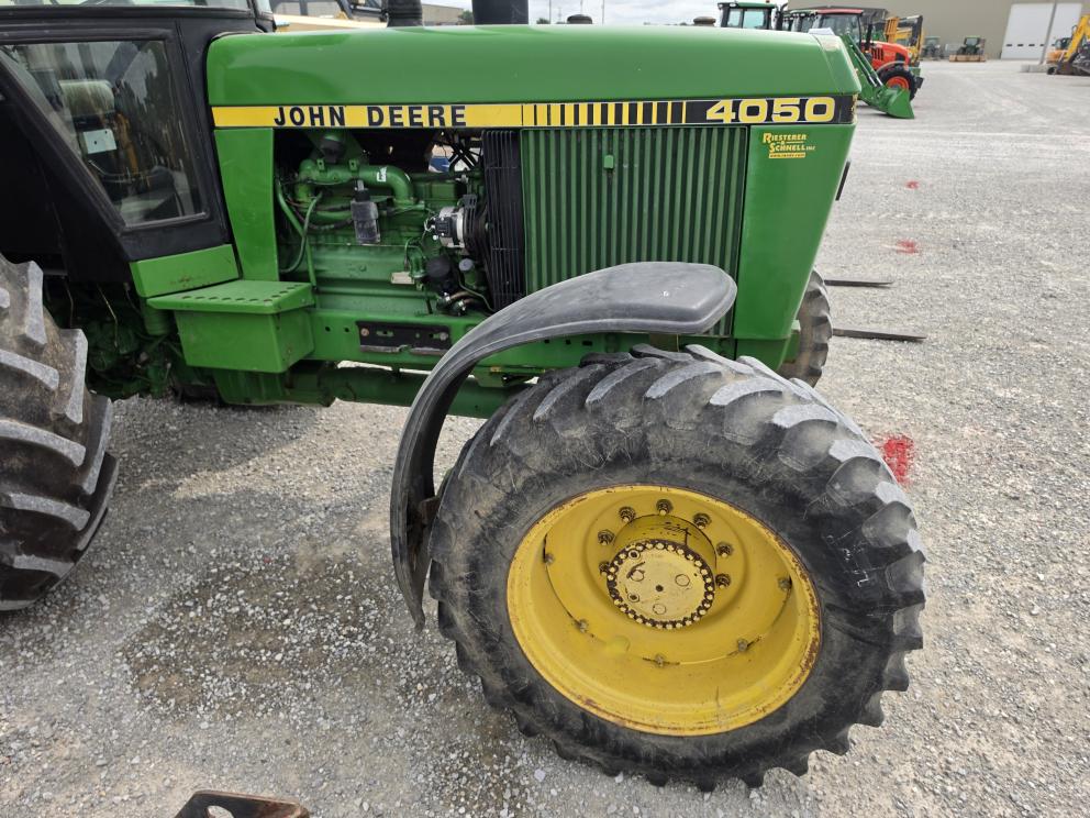 Image for 1988 John Deere 4050