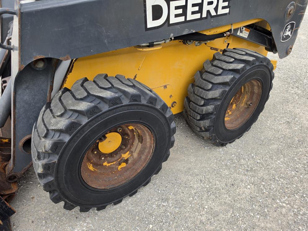 Image for 2013 John Deere 320D
