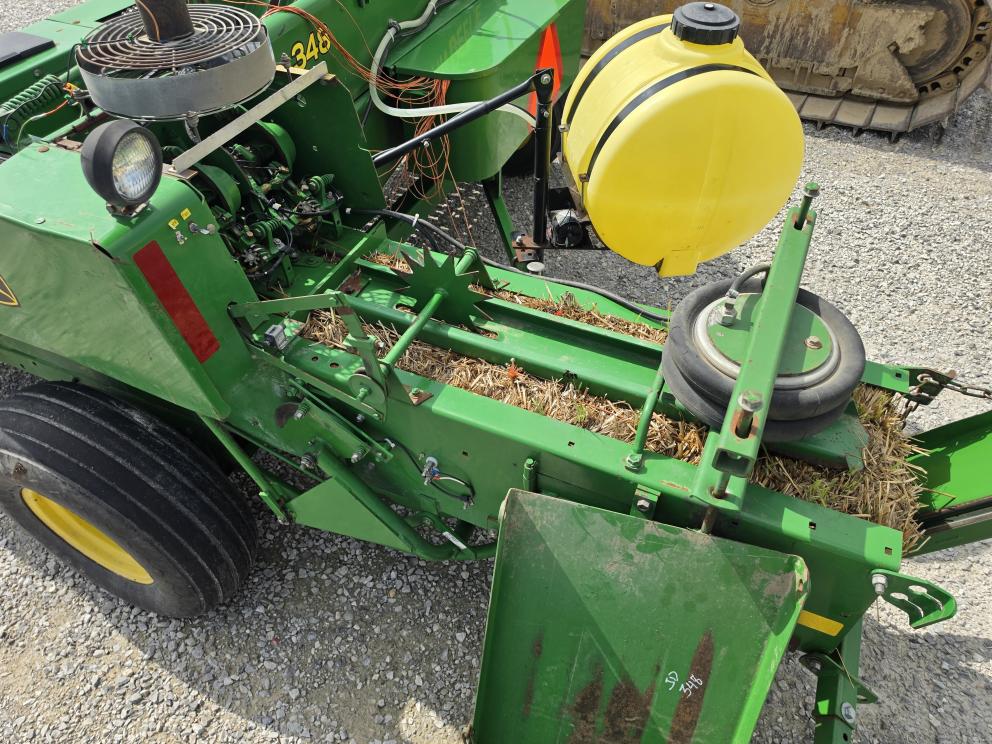 Image for 2001 John Deere 348