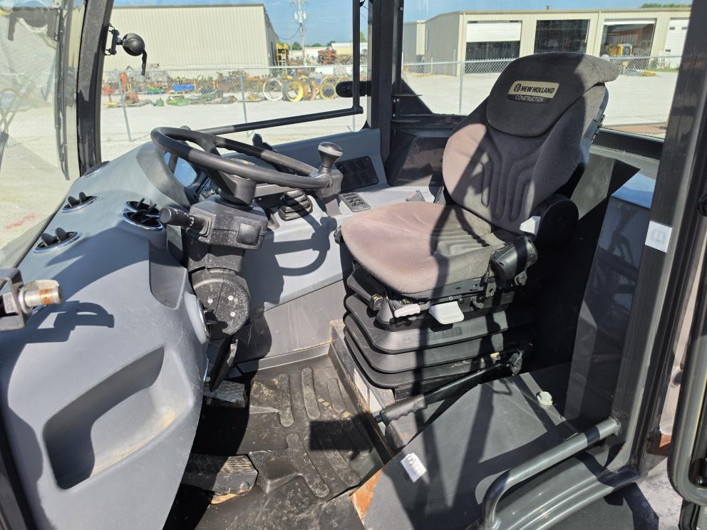 Image for 2016 New Holland W80C