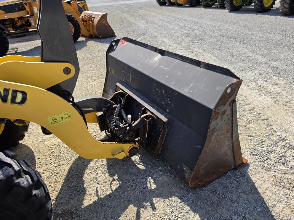 Image for 2016 New Holland W80C