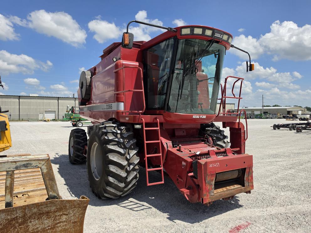 Image for 2004 Case IH 2366