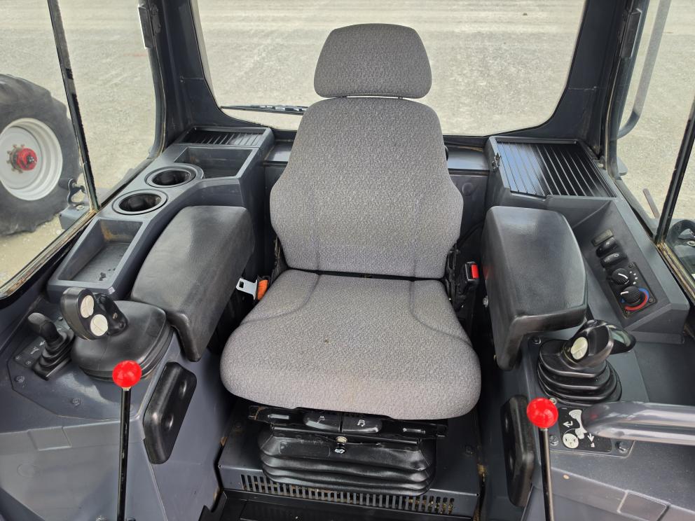 Image for 2016 John Deere 550K XLT