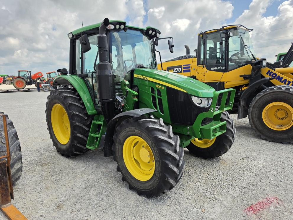 Image for 2022 John Deere 6120M
