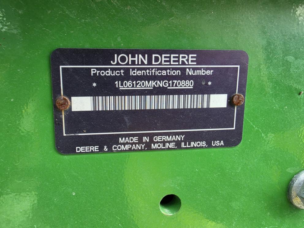 Image for 2022 John Deere 6120M