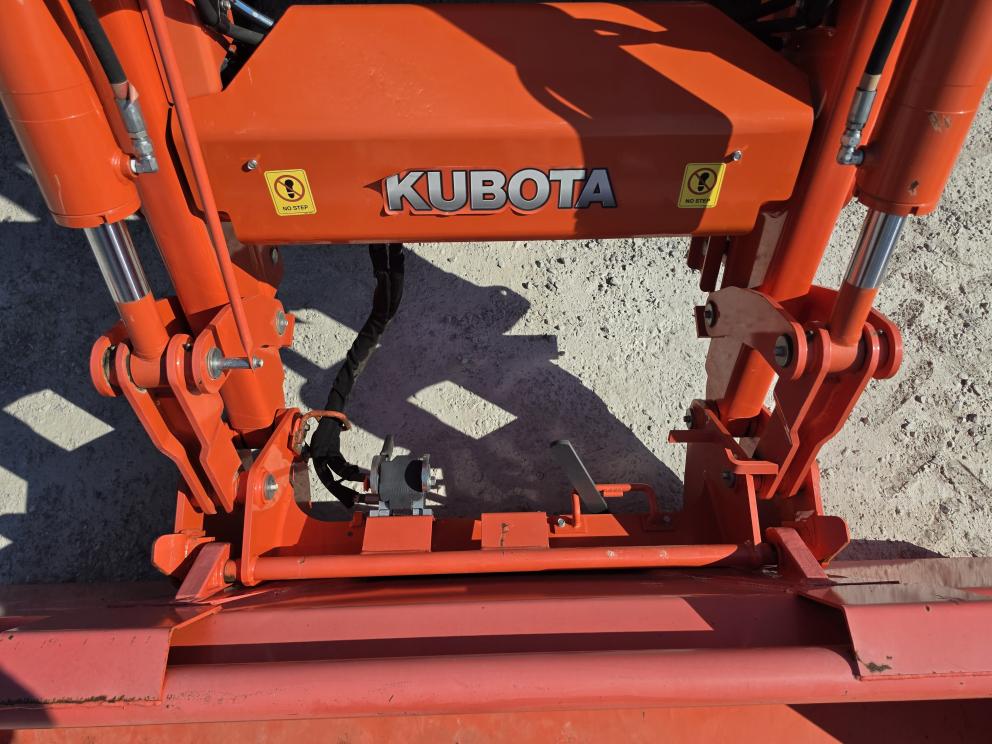 Image for 2019 Kubota Premium M7-172