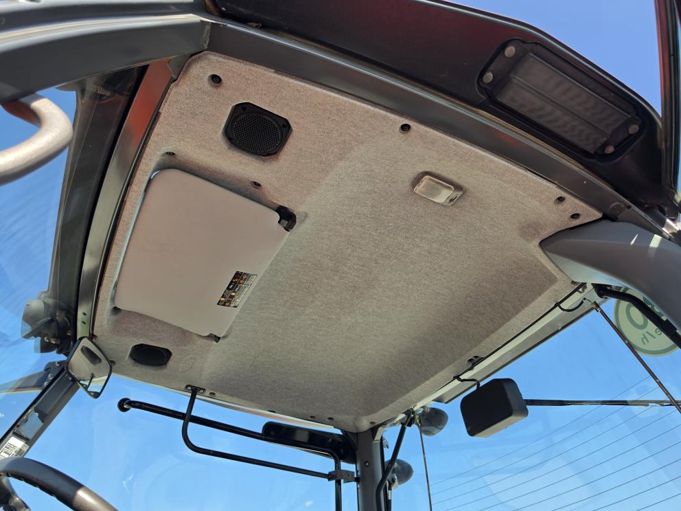 Image for 2019 Kubota Premium M7-172