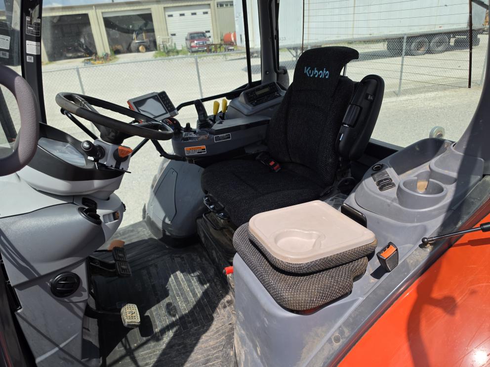 Image for 2019 Kubota Premium M7-172