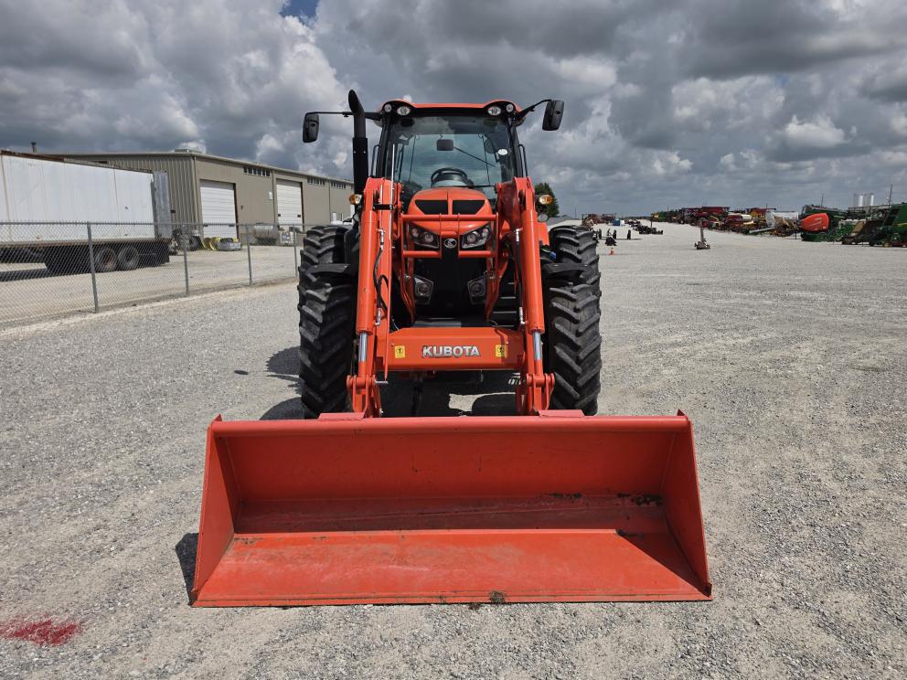 Image for 2019 Kubota Premium M7-172