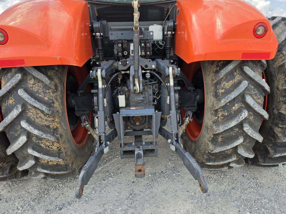 Image for 2019 Kubota Premium M7-172
