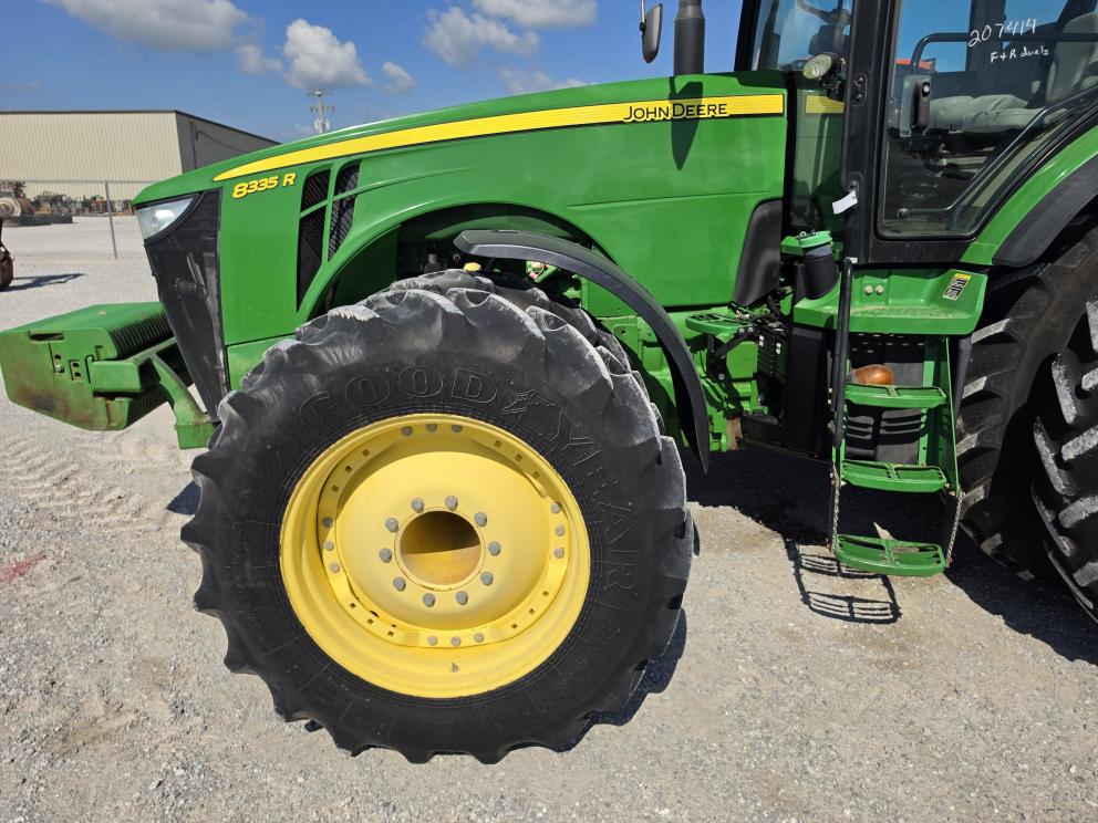 Image for 2012 John Deere 8335R