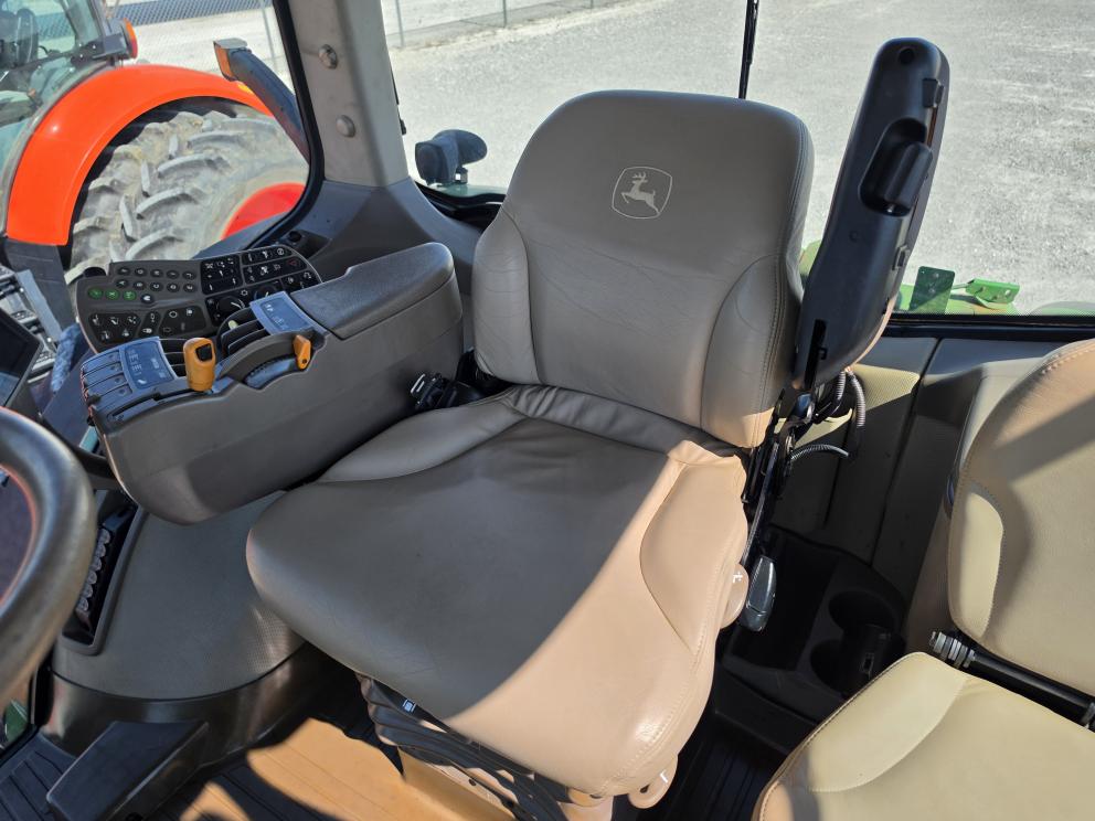 Image for 2012 John Deere 8335R
