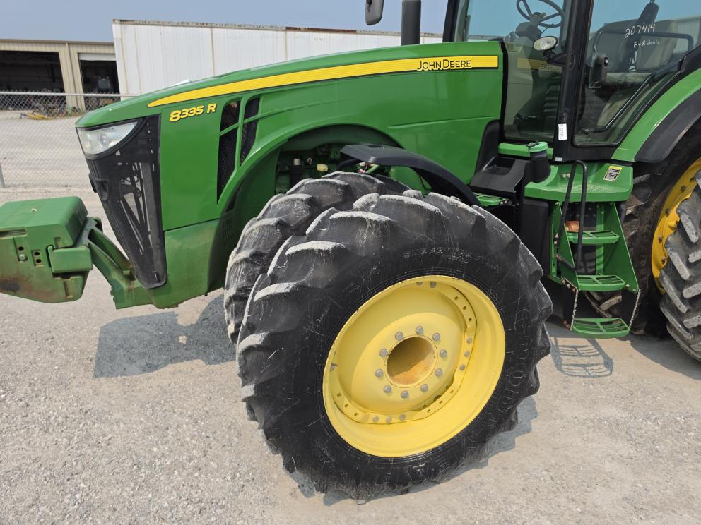 Image for 2012 John Deere 8335R