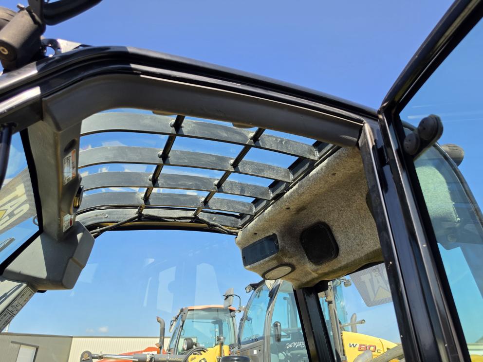 Image for 2016 Caterpillar TH255C