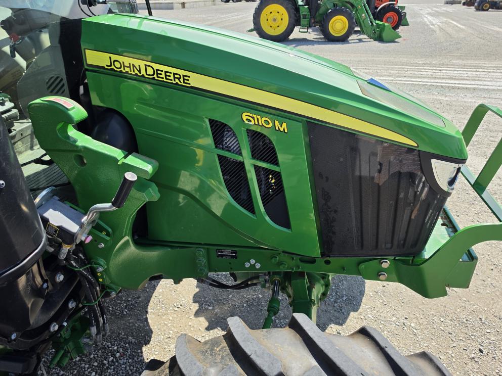 Image for 2022 John Deere 6110M