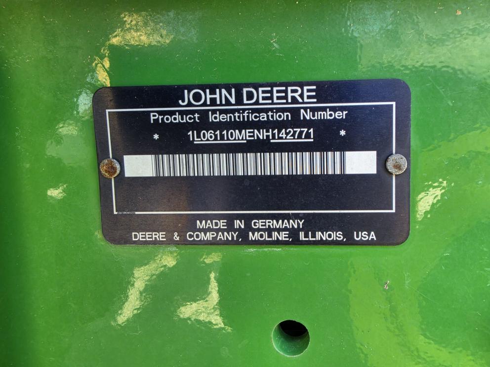 Image for 2022 John Deere 6110M