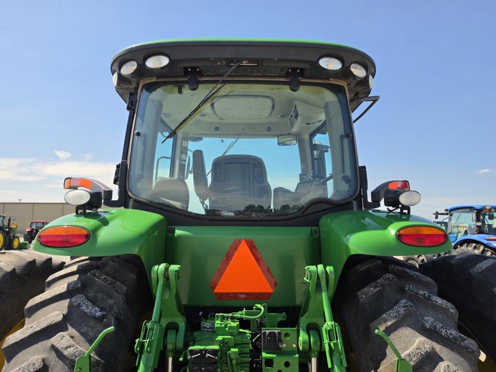 Image for 2013 John Deere 7260R