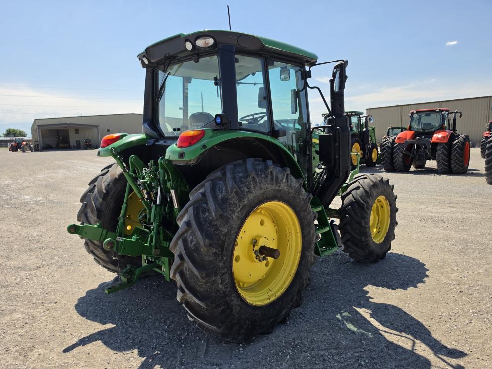 Image for 2020 John Deere 6110M