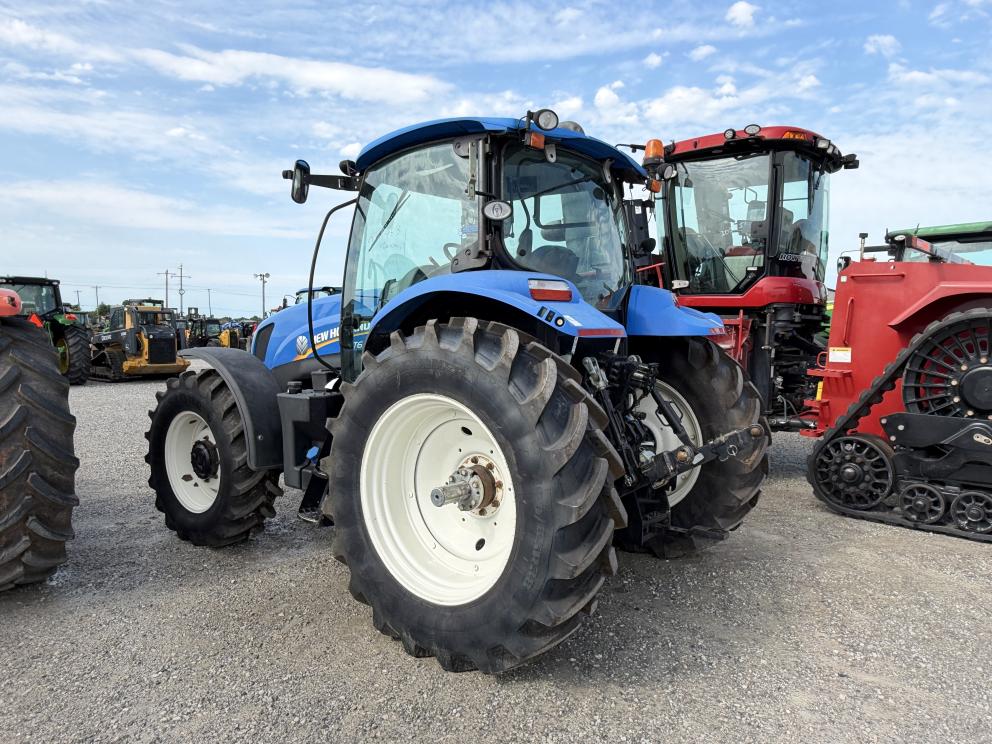 Image for 2014 New Holland T6.165