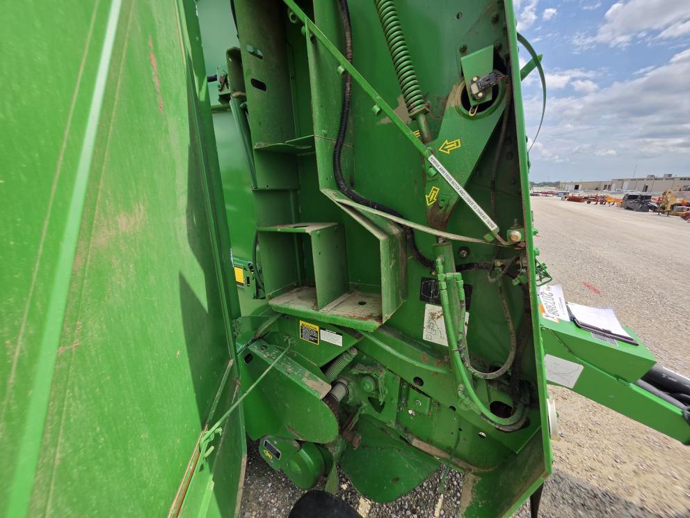 Image for 2007 John Deere 568