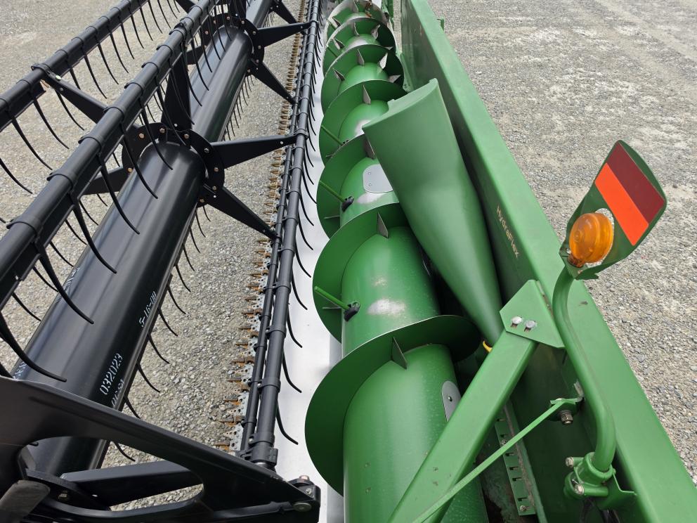 Image for 2008 John Deere 635F