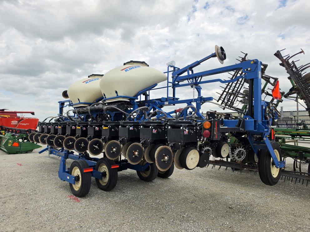Image for 2013 Kinze 3600