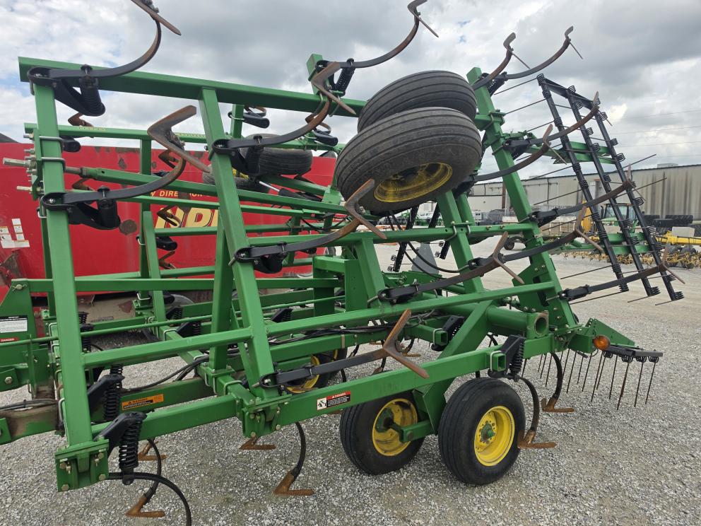 Image for 1998 John Deere 980