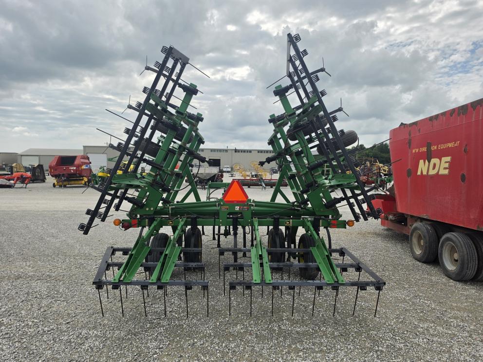 Image for 1998 John Deere 980