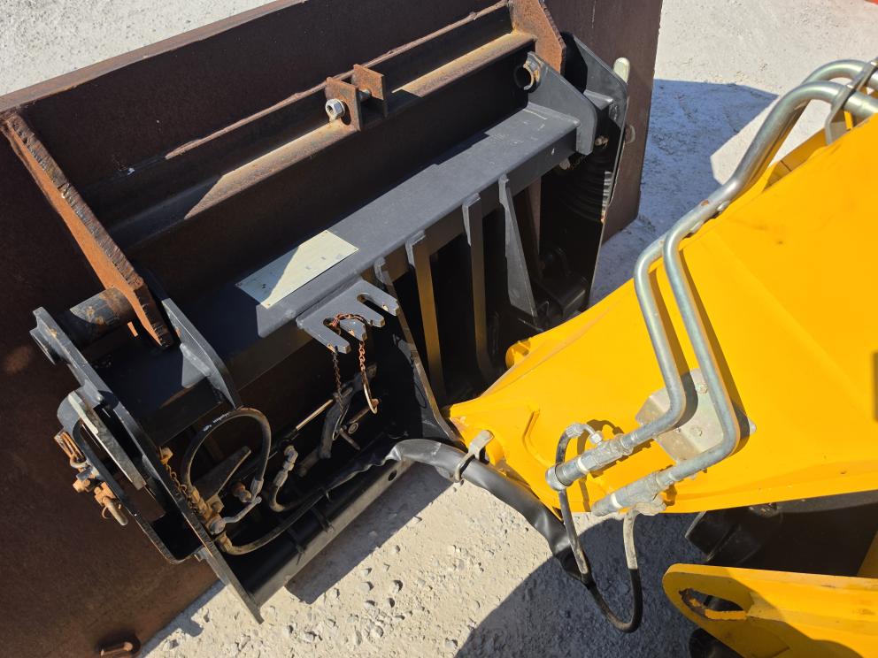 Image for 2010 JCB 527-58