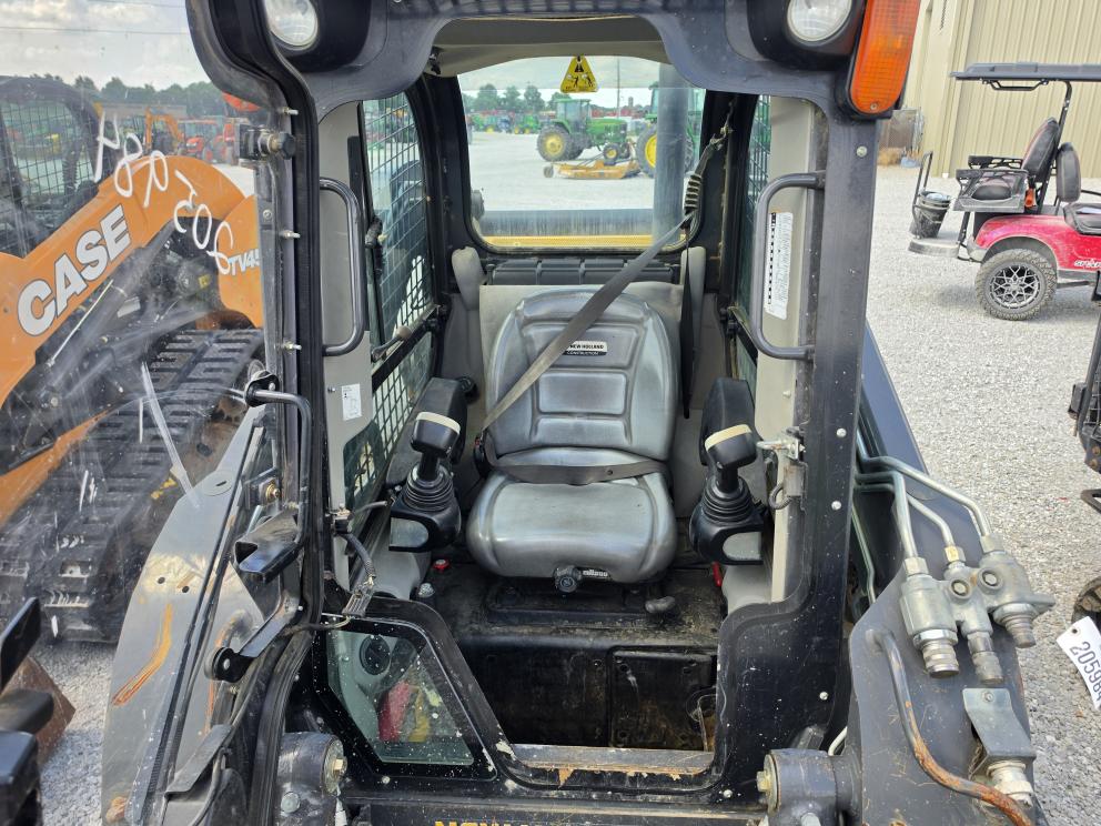 Image for 2016 New Holland C232